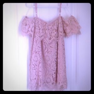Pink lace off the shoulder tank